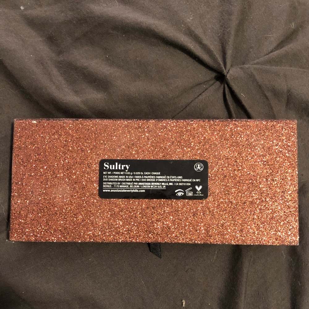 Anastasia Beverly Hills Sultry Palette - Picture 3 of 5